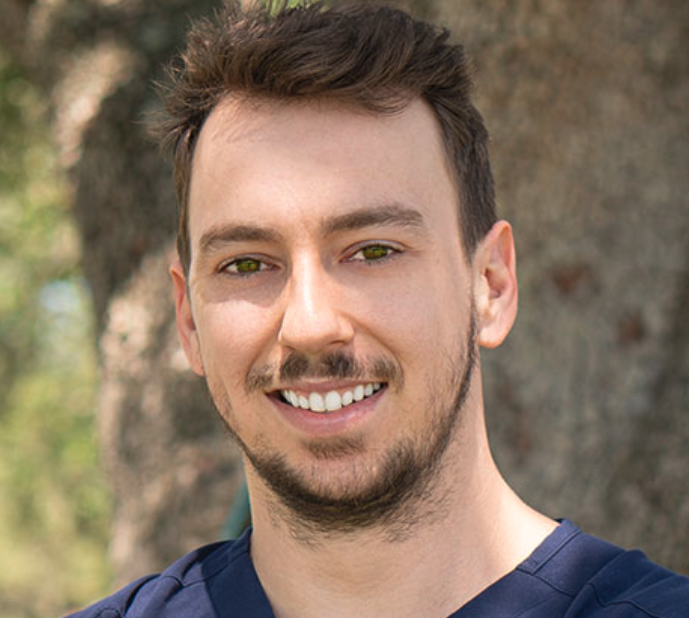 Dr. Danny Pazos